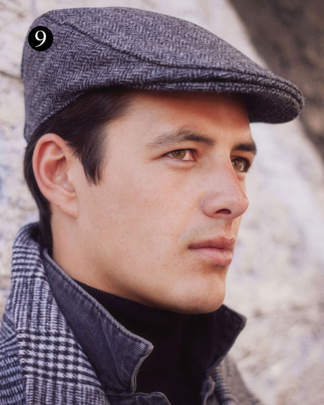 Man wearing tweed flat cap in charcoal 