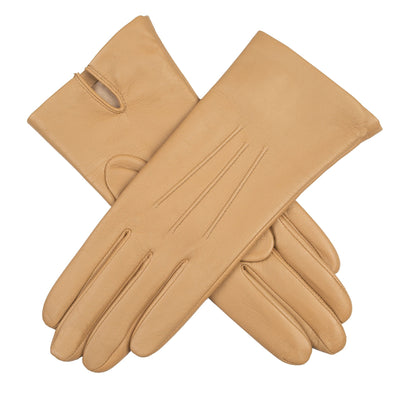 Featured Women's Spring Edit image